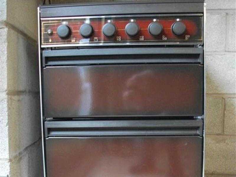 Valor Venture 4 Burner Gas Cooker