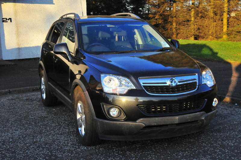 VAUXHALL ANTARA 2.4i 16v Exclusiv 5dr 2WD