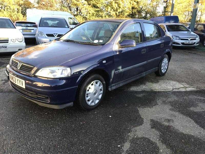 Vauxhall Astra 1.6 club 5 door hatchback