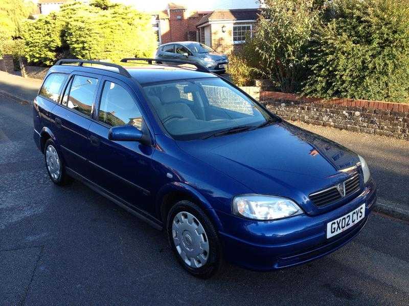 Vauxhall Astra 1.6 club Estate 2002, Long MOT, 78000 genuine miles