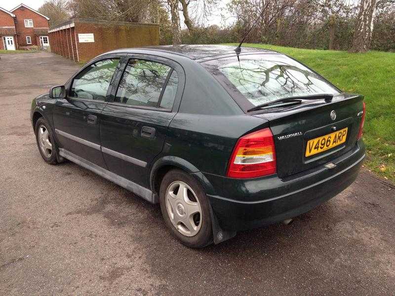 Vauxhall Astra 2000