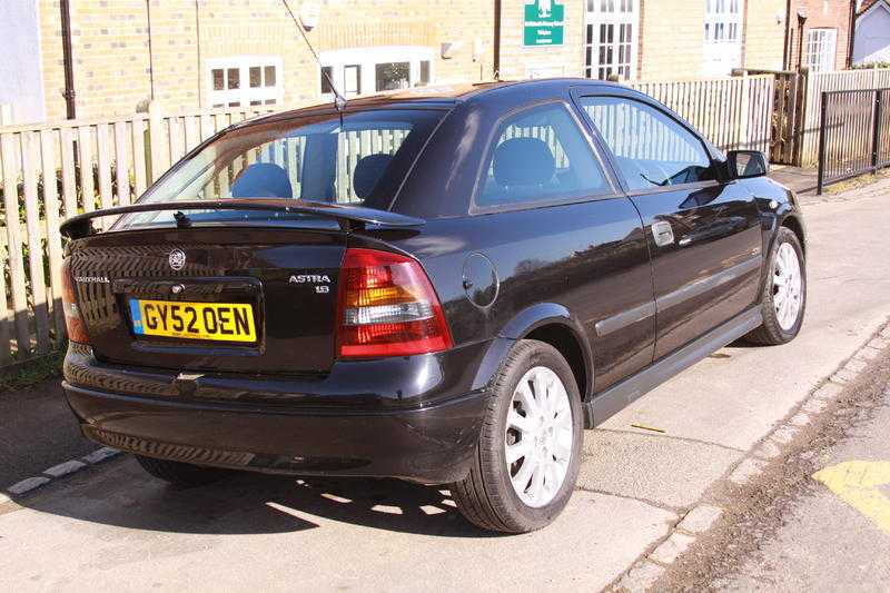 Vauxhall Astra 2003 SXI 16V