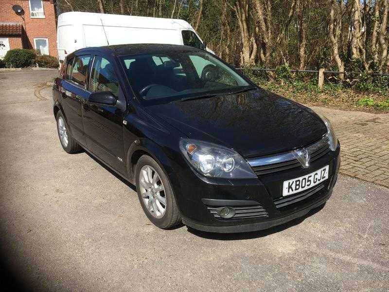Vauxhall Astra 2005 1.6 only 74000 miles