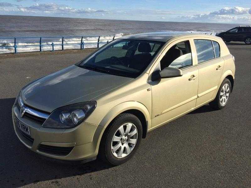 Vauxhall Astra 2005