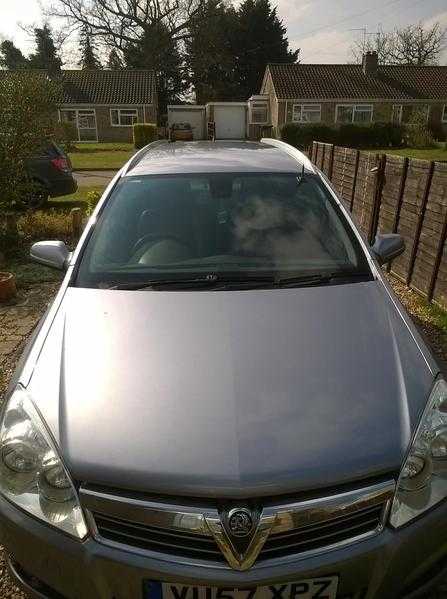 Vauxhall Astra 2007 1.7cdti (100) estate metallic silver 1250.00  ono