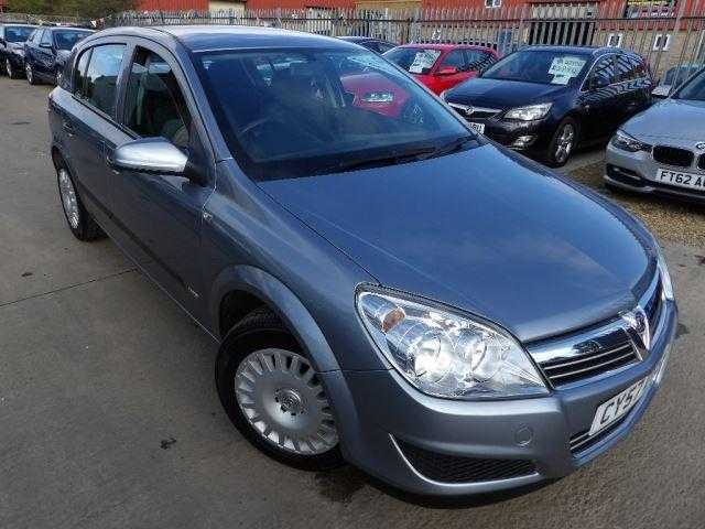 Vauxhall Astra 2008