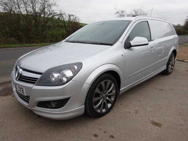 Vauxhall Astra 2011