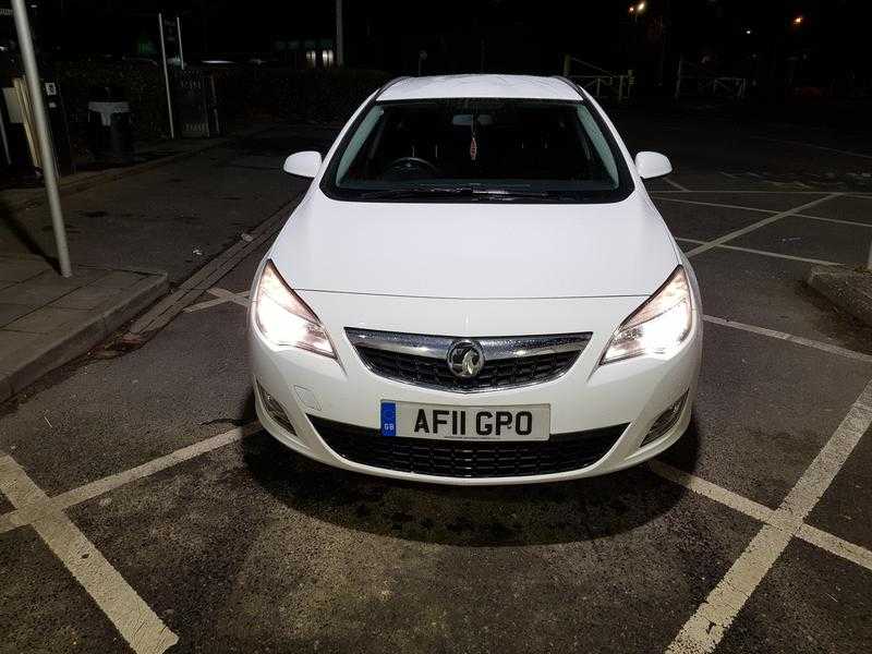 Vauxhall Astra 2011