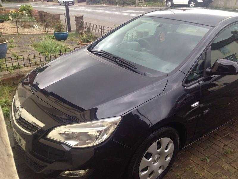 Vauxhall Astra 2011