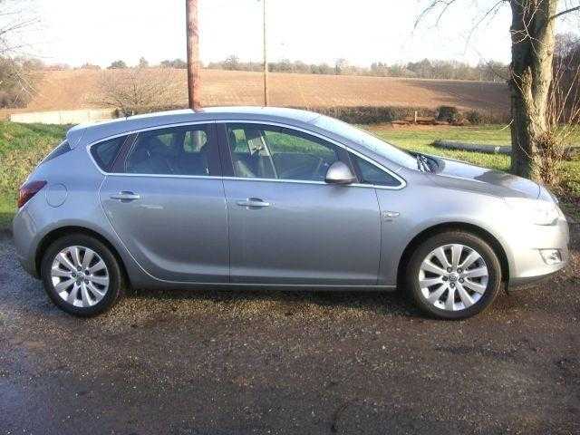 Vauxhall Astra 2012