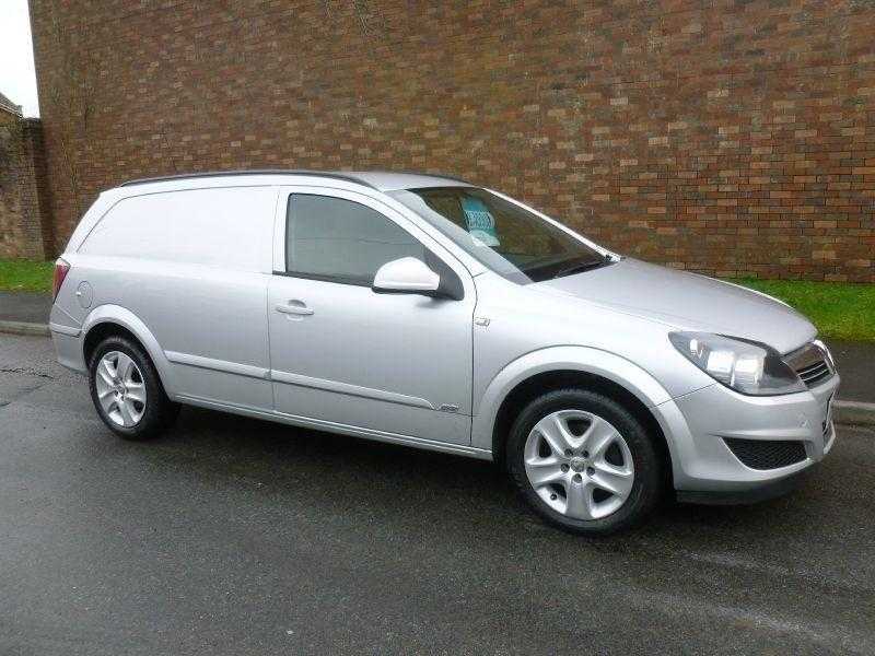 Vauxhall Astra 2012