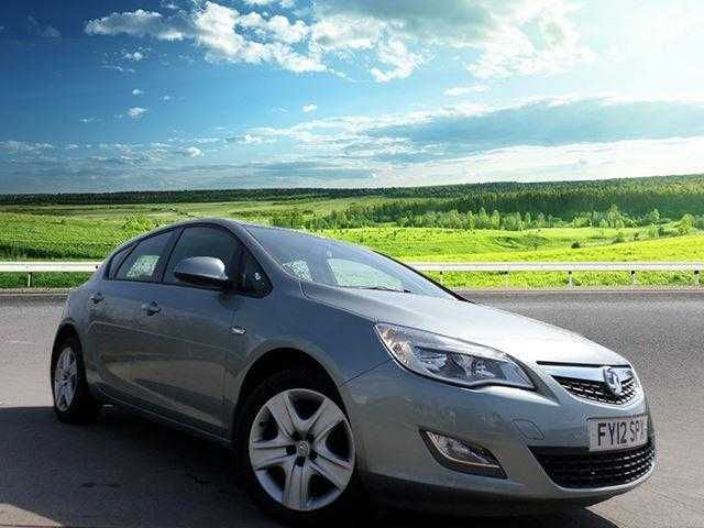 Vauxhall Astra 2012