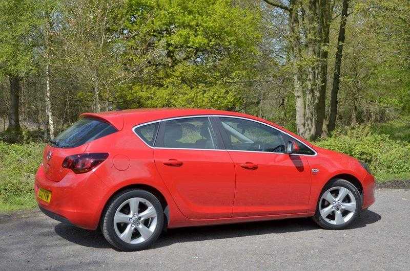 Vauxhall Astra 2012