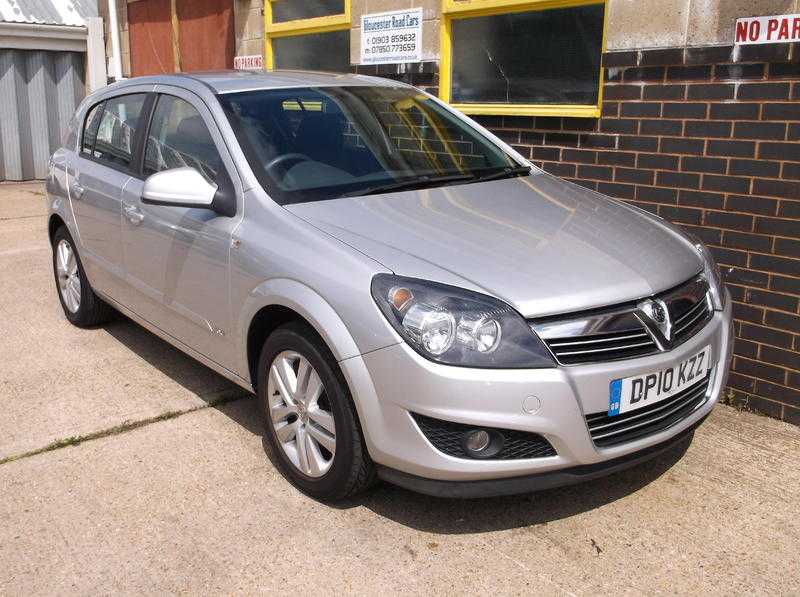 Vauxhall Astra SXI 1.4 16v 5 Dr 201010 53,305 miles