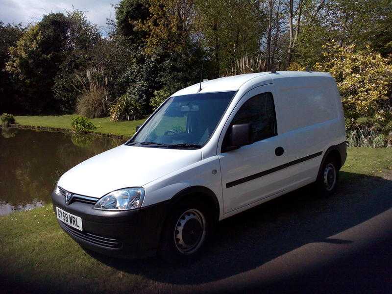 Vauxhall Combo 2008