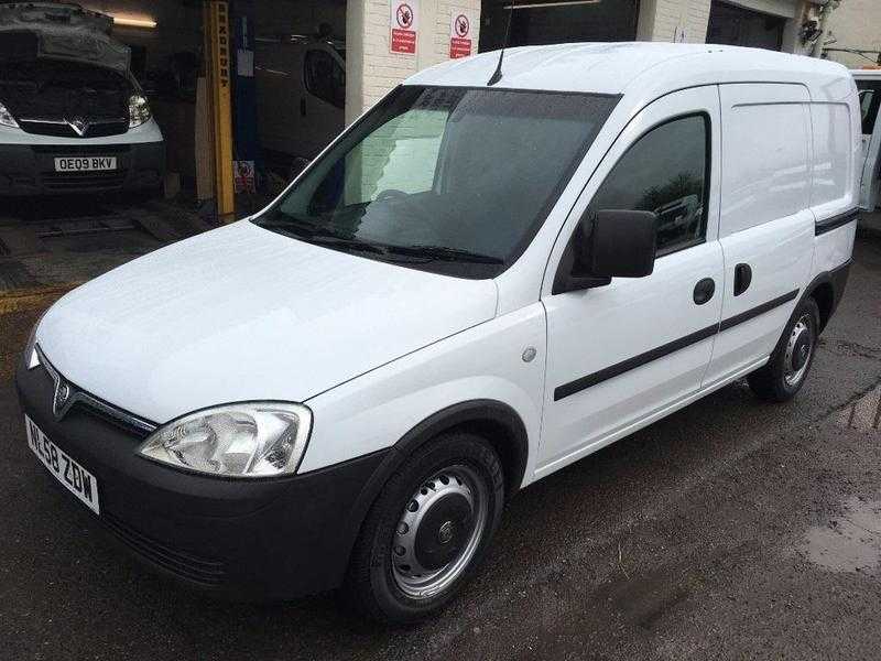 Vauxhall Combo 2009