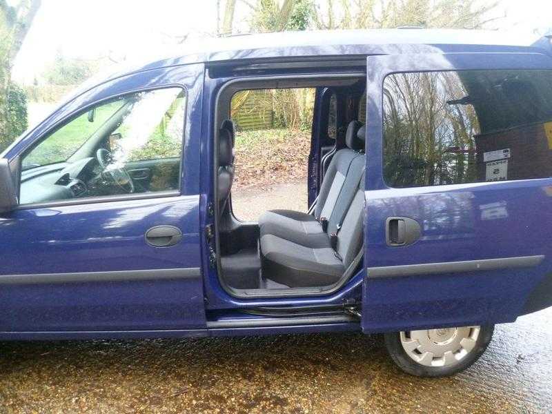 Vauxhall Combo 2009