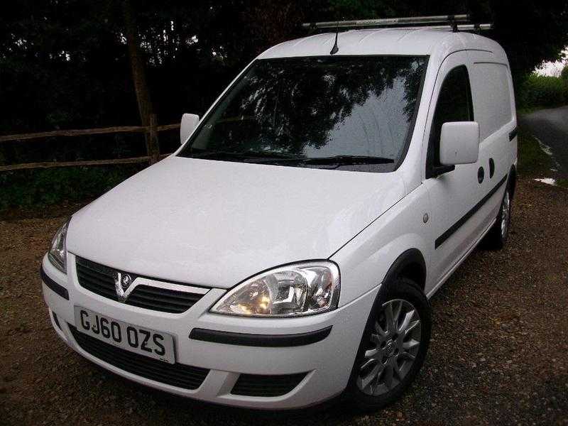 Vauxhall Combo 2010