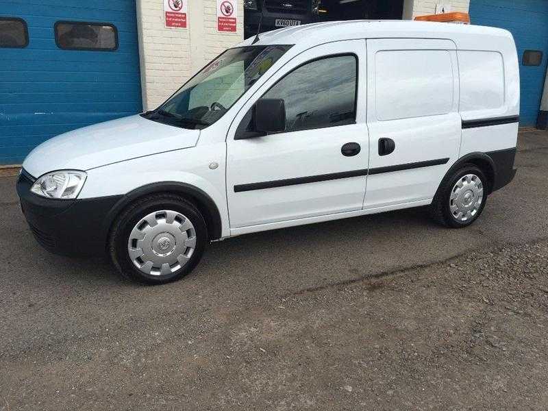 Vauxhall Combo 2010