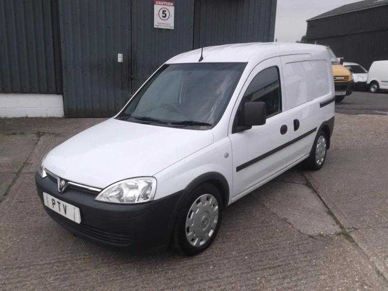 Vauxhall Combo 2011