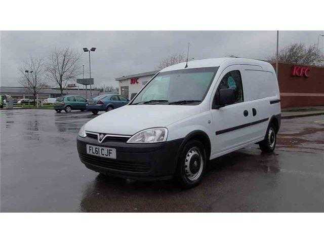 Vauxhall Combo 2011