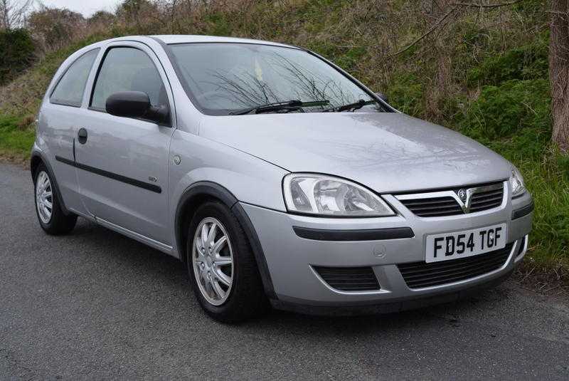 Vauxhall Corsa 1.0 Life 2004. MOT till April 2017