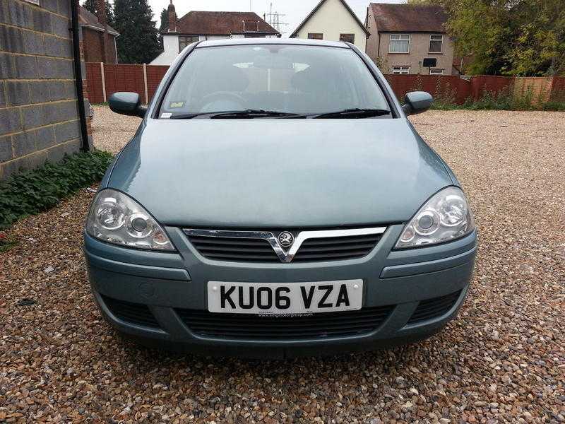 Vauxhall Corsa 1.2i 16v Design (ac) 2006 06 REG Hatchback 5d 1229cc