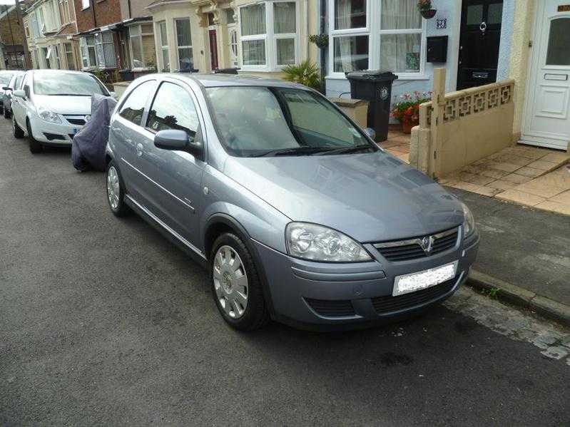 VAUXHALL CORSA DESIGN TWINPORT, SILVER, 2005