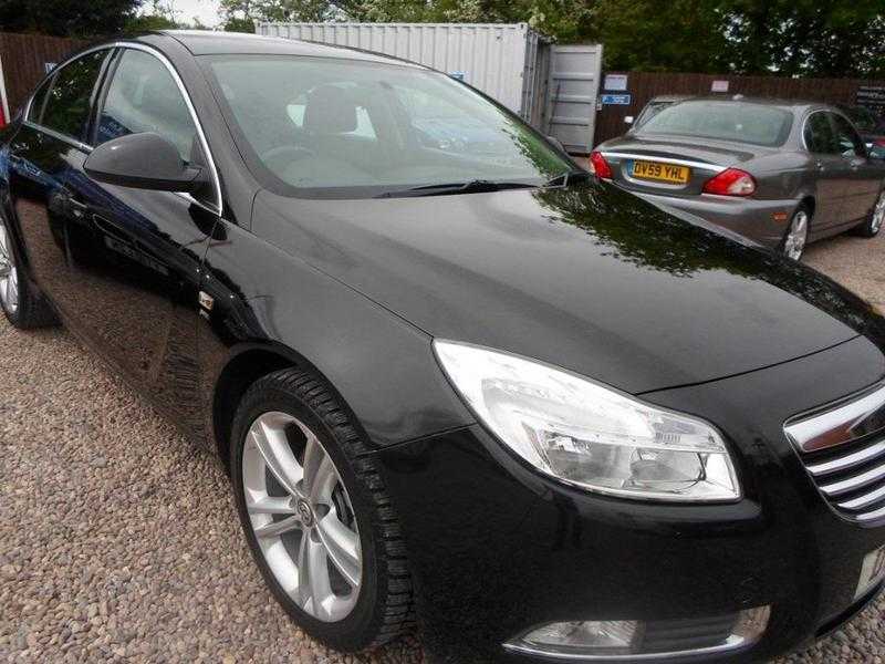 Vauxhall Insignia 2011