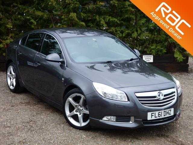 Vauxhall Insignia 2011