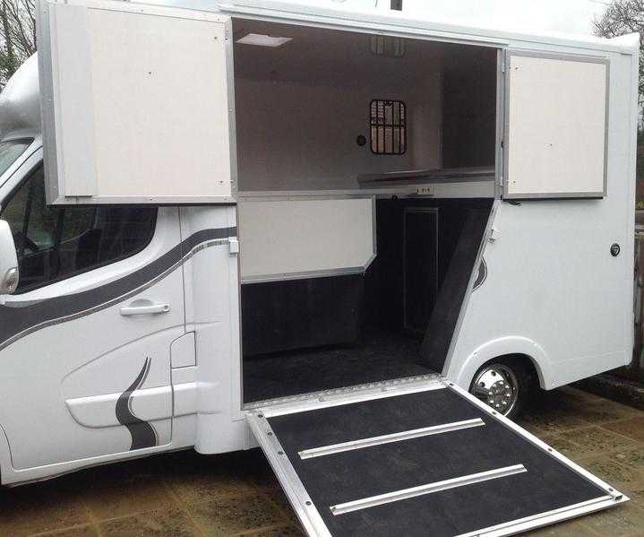 Vauxhall Movano horsebox stalled for two