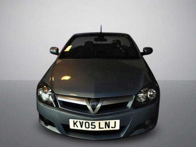 Vauxhall Tigra 2005