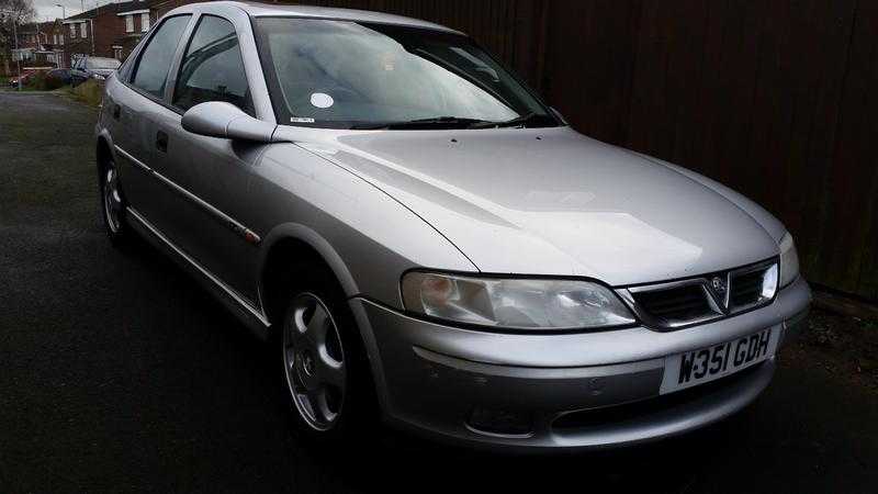 VAUXHALL VECTRA 1.8, 2001 REG, 5 MONTHS MOT