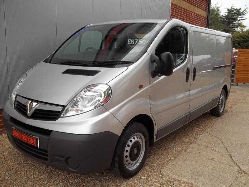 Vauxhall Vivaro 2012