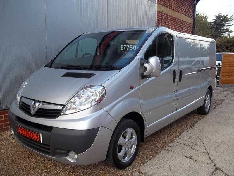 Vauxhall Vivaro 2012