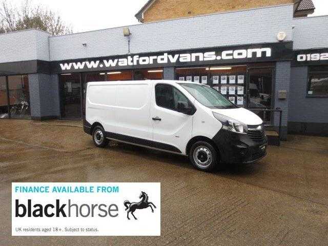 Vauxhall Vivaro 2015