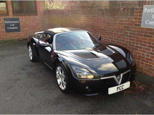 Vauxhall VX220 2000