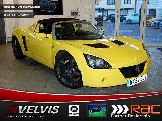 Vauxhall VX220 2002