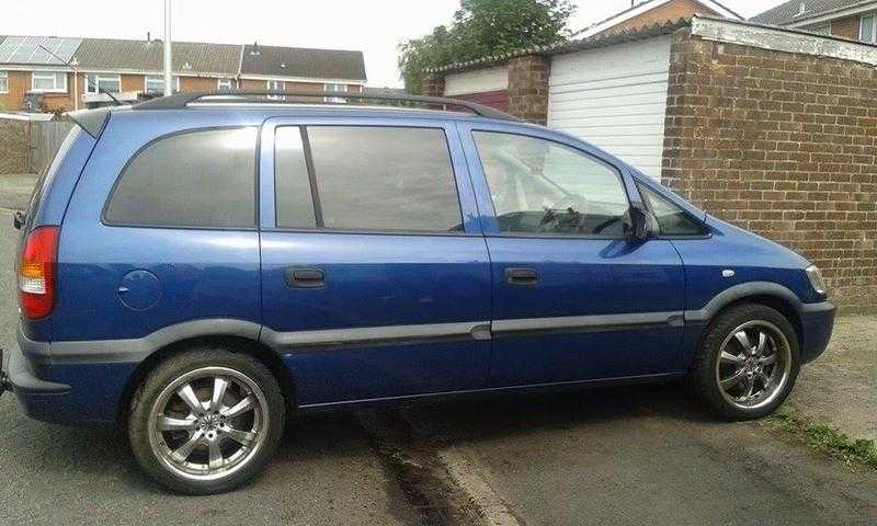 VAUXHALL ZAFIRA CLUB DTI, BLUE, 2002