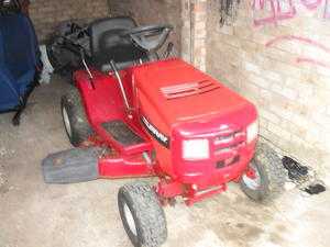 Vecta Ride On Mower