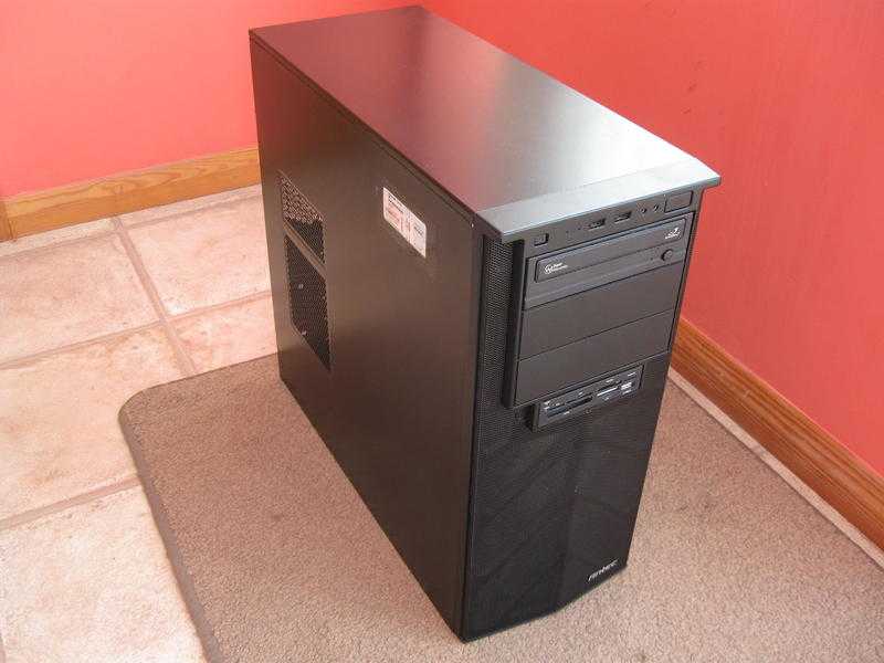 Very Fast Quality Windows 7 Professional basic Gaming PC Quad core base PC with WIFI