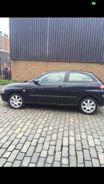 very good condition, Seat Ibiza 2006, 1 year MOT, 1 Lady Owner