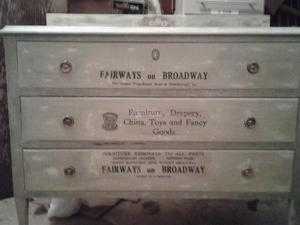 Victorian Chest Of Drawers