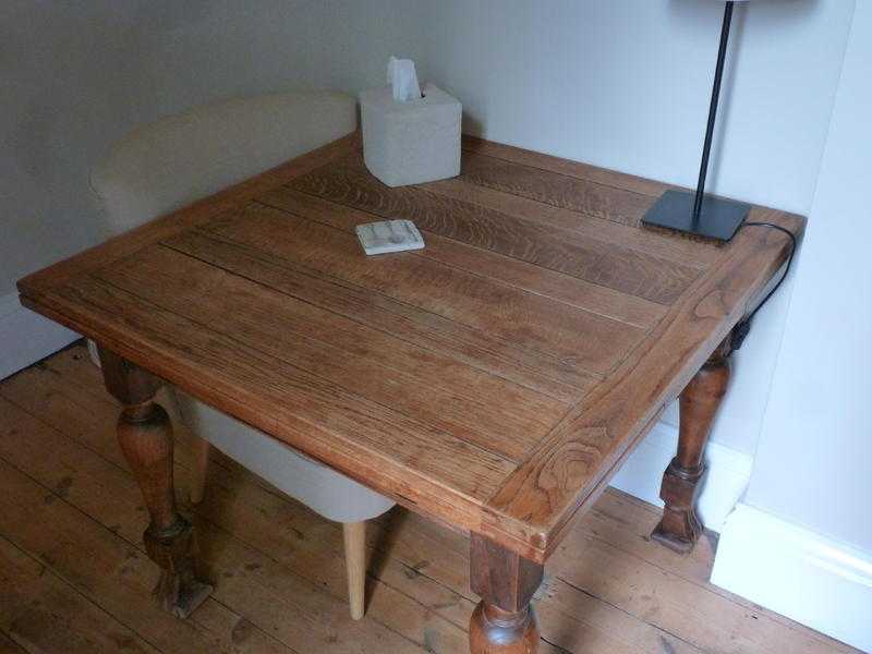 Victorian draw leaf oak dining table