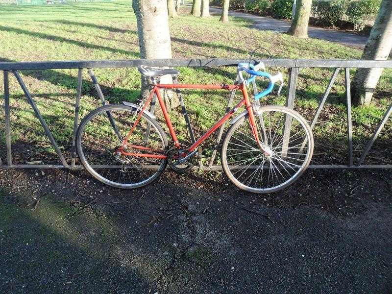 Vintage 10 Speed Road Racer Bicycle For Sale. Fully Serviced amp Guaranteed. Large 22quot Frame