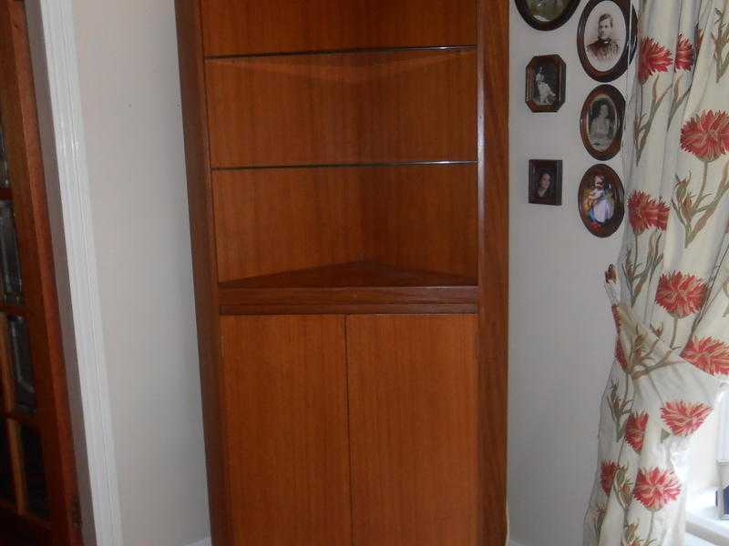 VINTAGE 1960039S TEAK CORNER UNIT