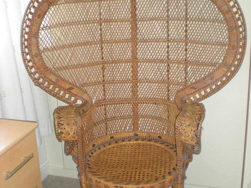 Vintage 1970039s Peacock Wicker Chair