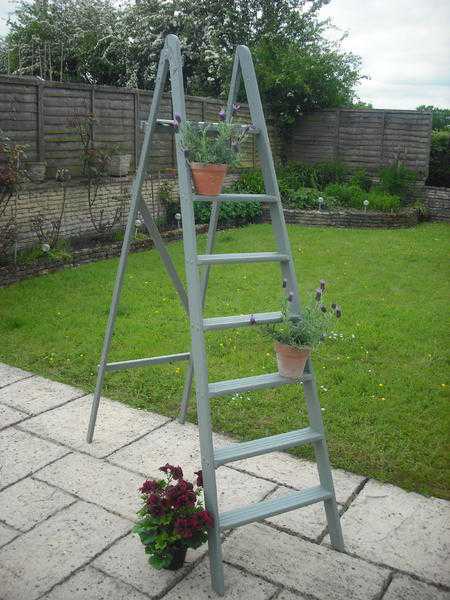 Vintage 6ft Stepladder