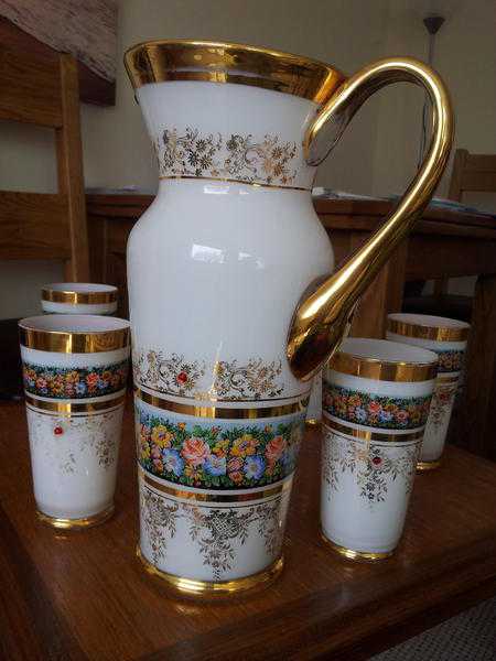 vintage carafe with 5 glasses made in italy