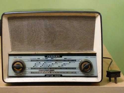 Vintage Ferranti Valve radio